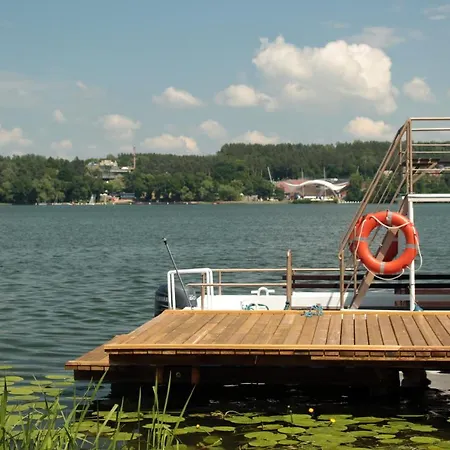 Huszcza ホテル 3*