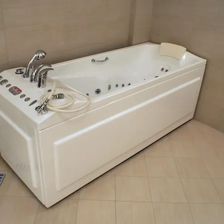 ホテル Huszcza ムロンゴヴォ