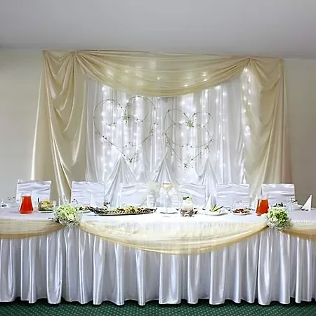 Huszcza Hotel