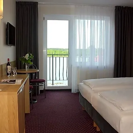 Huszcza Hotel Mrągowo