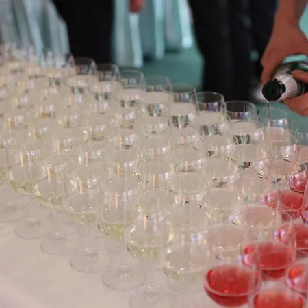 Huszcza ホテル ムロンゴヴォ