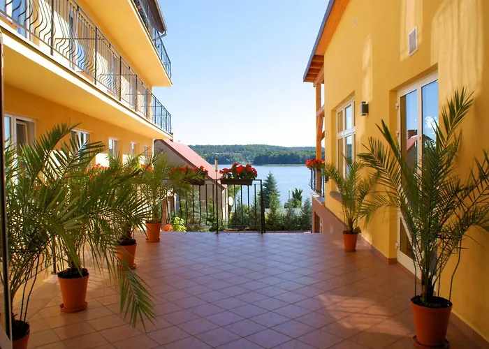 Hotel Huszcza Mragowo